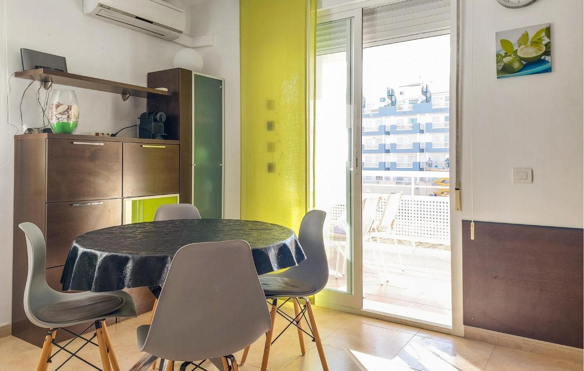 Cozy Apartment In Moncofa Playa With Kitchen Buitenkant foto